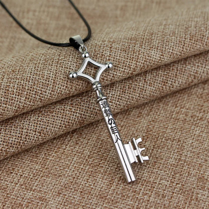 Attack On Titan Necklace Eren Key Shingeki No Kyojin Pendant Fashion Vintage Retro Anime Jewelry For Men Cosplay